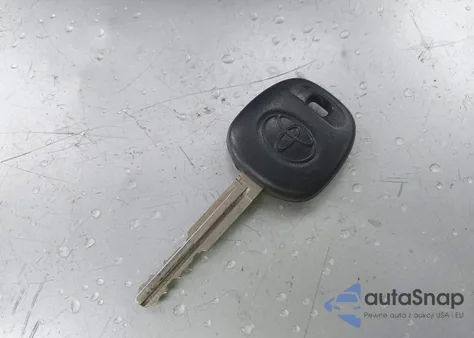 2018 Toyota Rav4 Xle from USA, damaged, VIN JTMWFREV8JJ195584